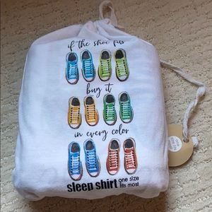 Relevant ladies/girl Sleep shirt